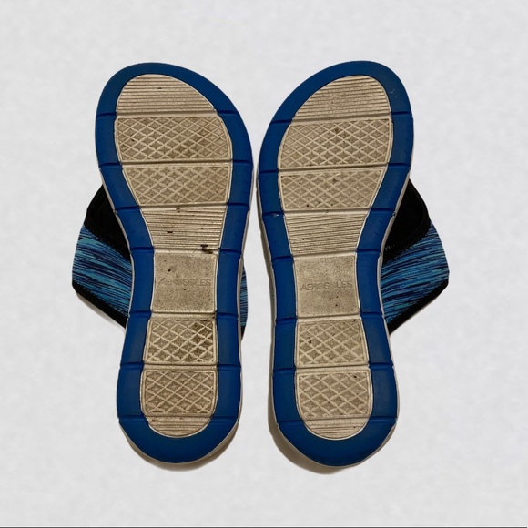 Aerosoles Memory Foam Sandals - Picture 7 of 7